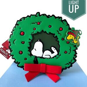 Loungefly Snoopy Christmas Wreath Crossbody Woodstock Peanuts Light Up Holiday